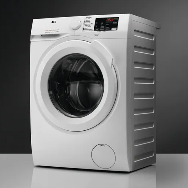 MÁQUINA DE LAVAR ROUPA AEG - L6FBI147P